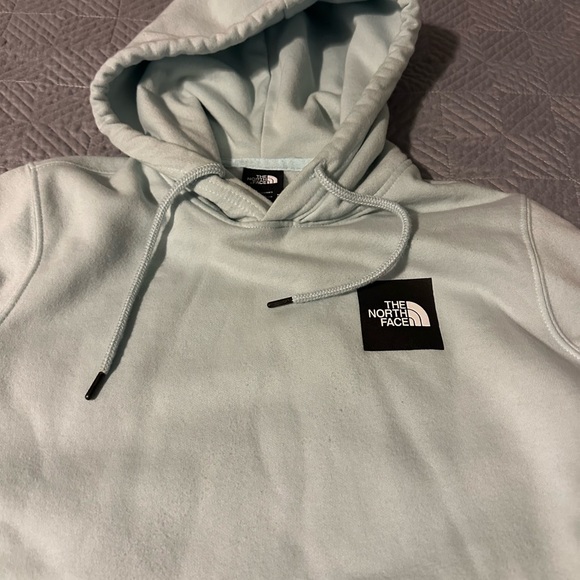 North face sweater - Picture 2 of 5